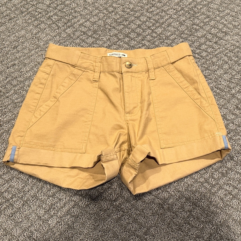 Toad&Co Tan Women's Cargo Shorts